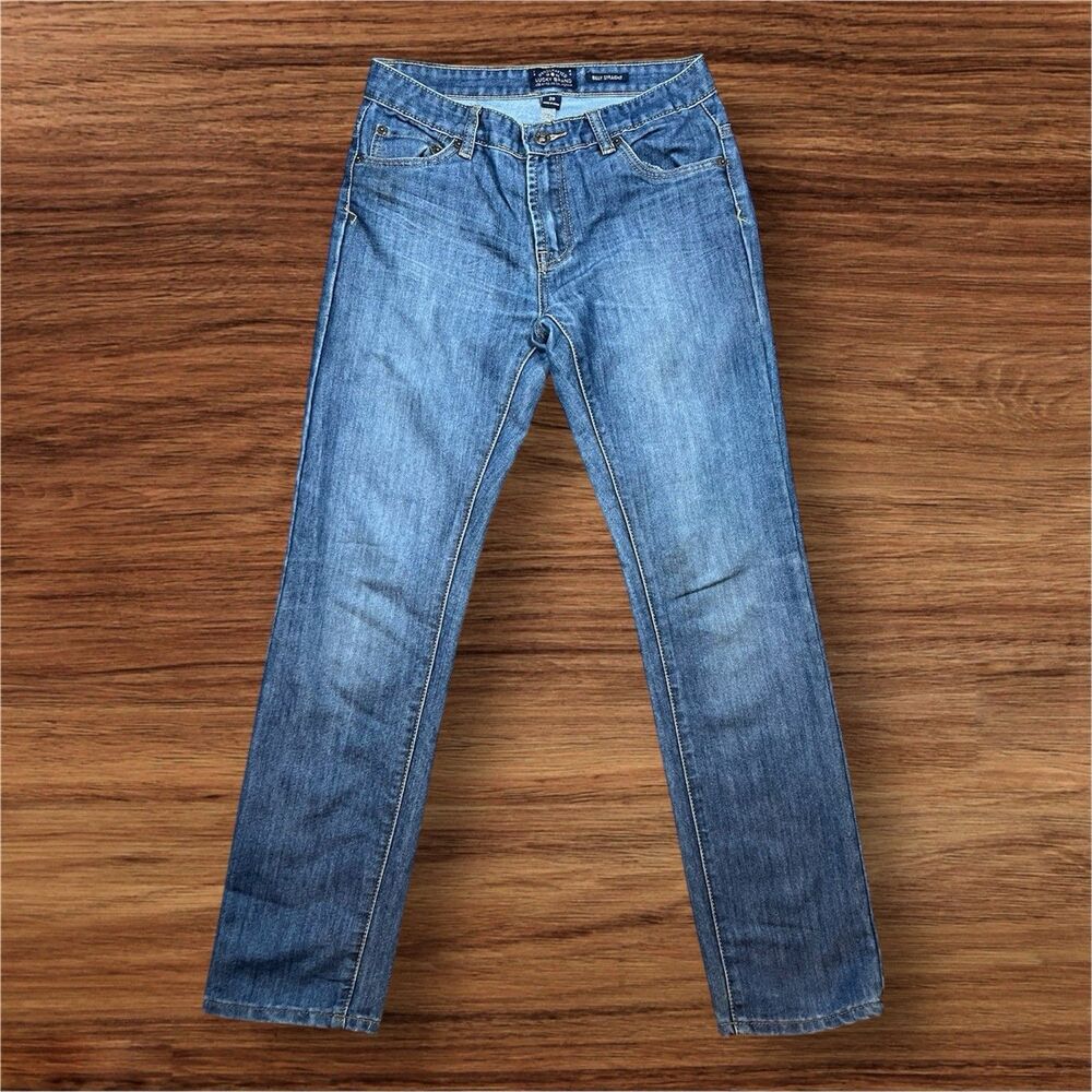 Classic Women's Blue Straight-Leg Jeans